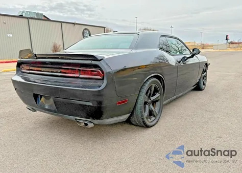 2013 Dodge Challenger R z USA, uszkodzony, nr VIN 2C3CDYBT2DH682053